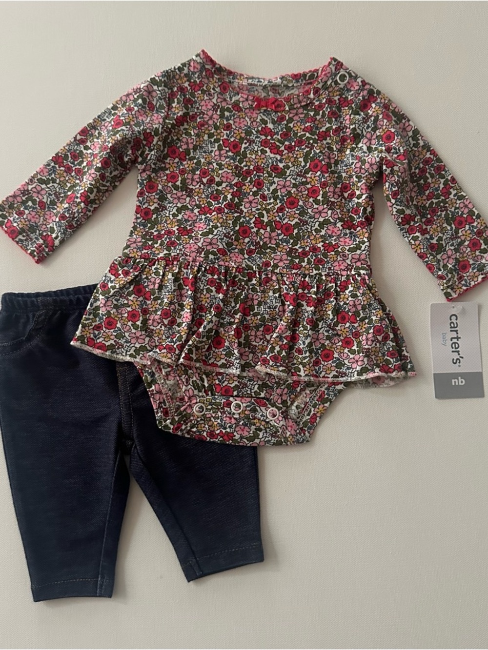 Carter's Newborn Baby Girl Floral Peplum Bodysuit & Pants Set Outfit NWT